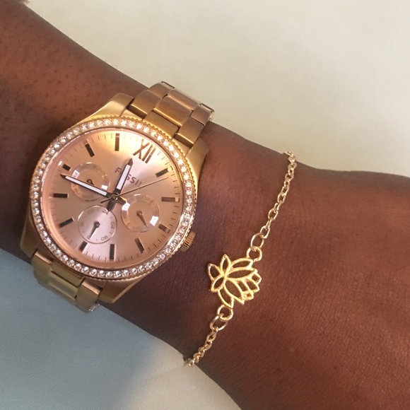 🆕🌟Cute Gold Lotus Flower Bracelet or Anklet🌟 - Picture 1 of 7